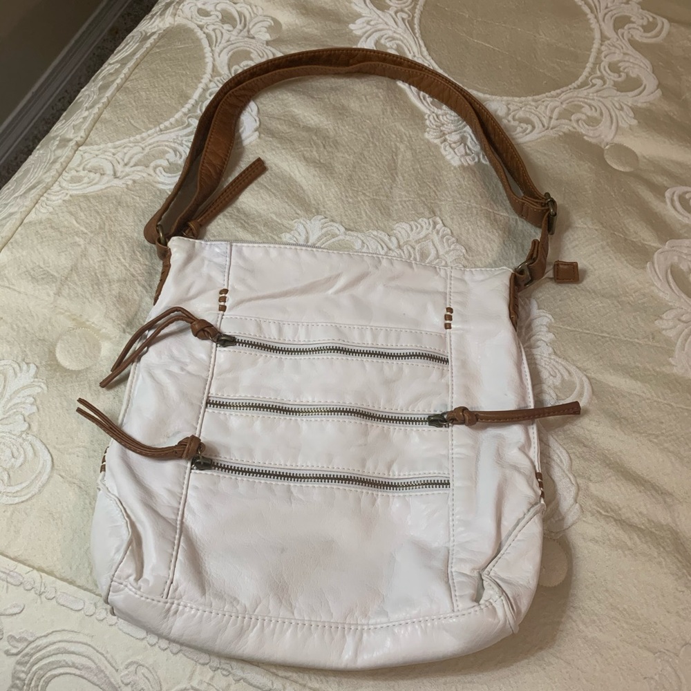 Bueno White / brown leather purse.